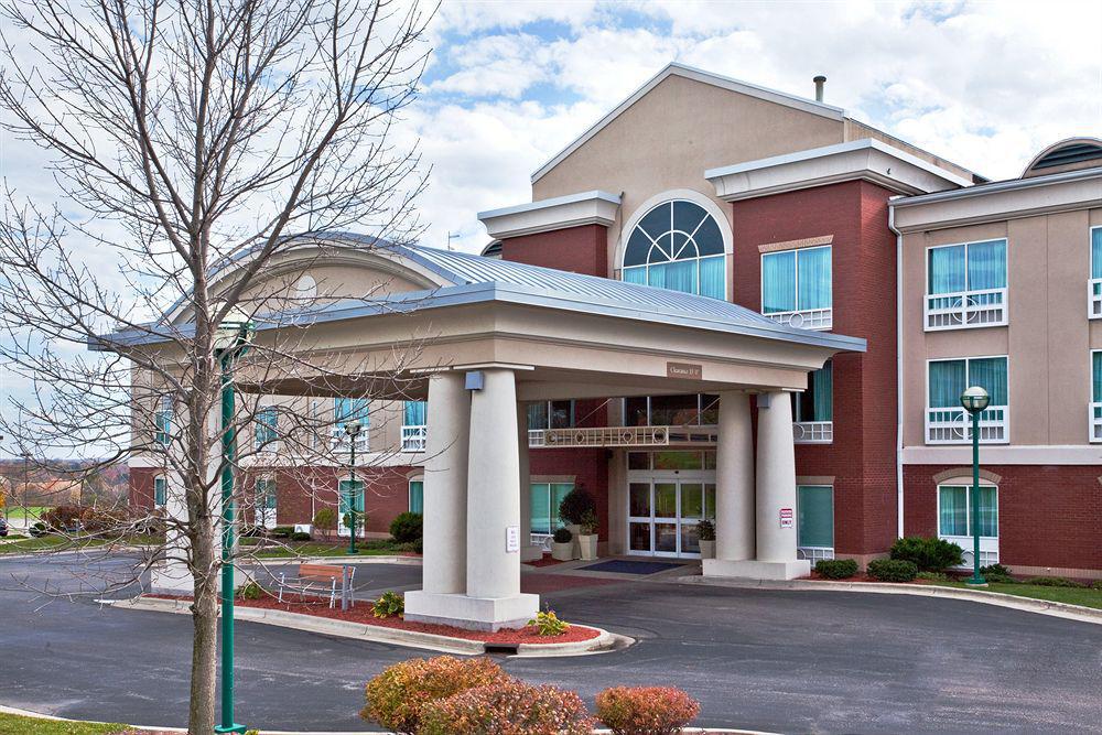 Holiday Inn Express Hotel & Suites Grand Rapids-North By Ihg Exterior foto