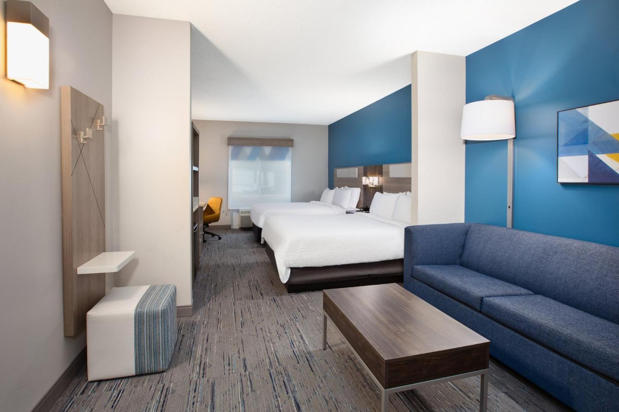 Holiday Inn Express Hotel & Suites Grand Rapids-North By Ihg Exterior foto